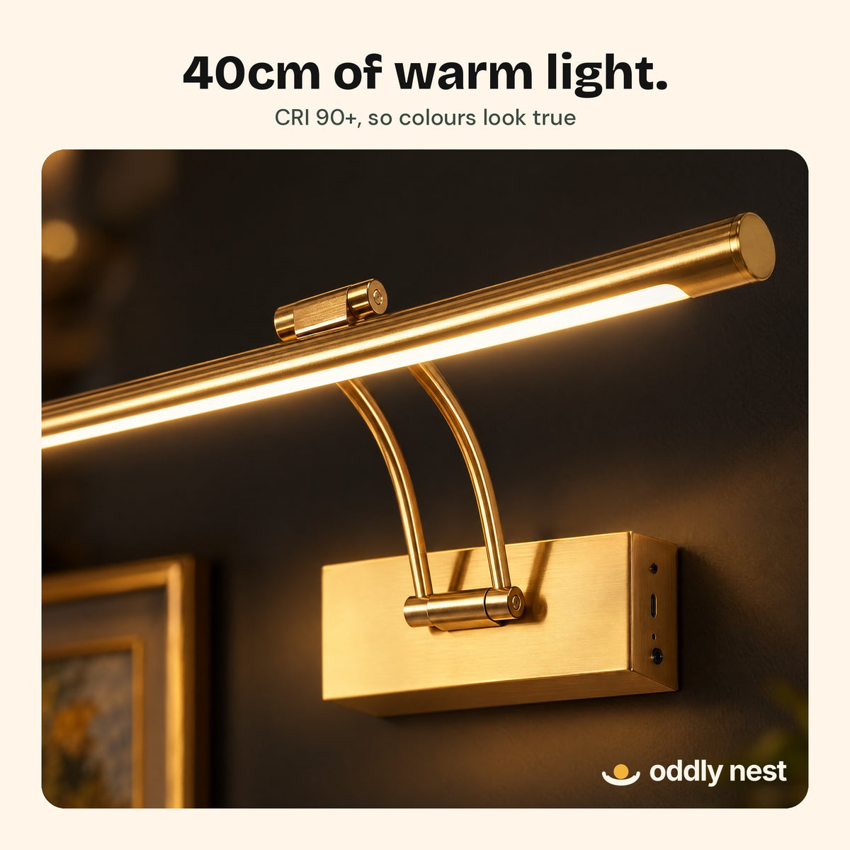 Close-up of The Gallery XL light bar and arm