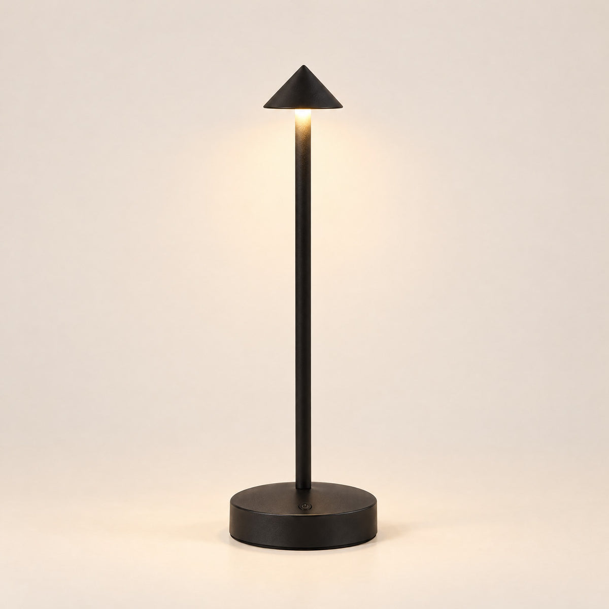 The Perch cordless table lamp in matte black